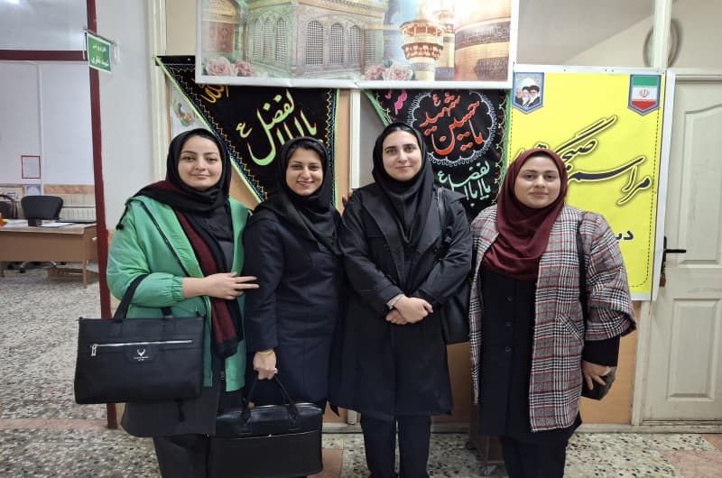 حضور آموزگاران در جلسه تبادل تجربه